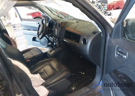 2015 Jeep Patriot High Altitude Edition из США, поврежденный, VIN 1C4NJRFB6FD409363